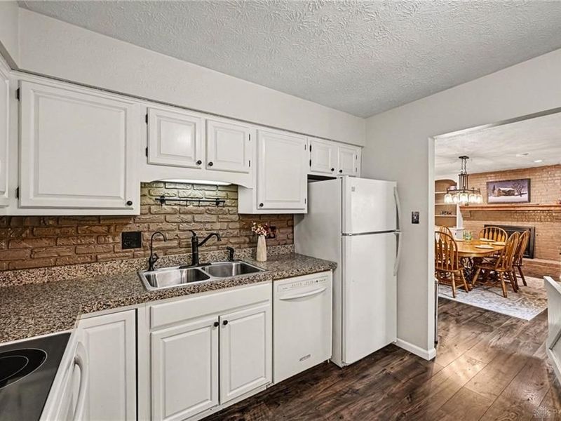 3849 Winthrop Drive, Beavercreek, OH 45431 Photo 13