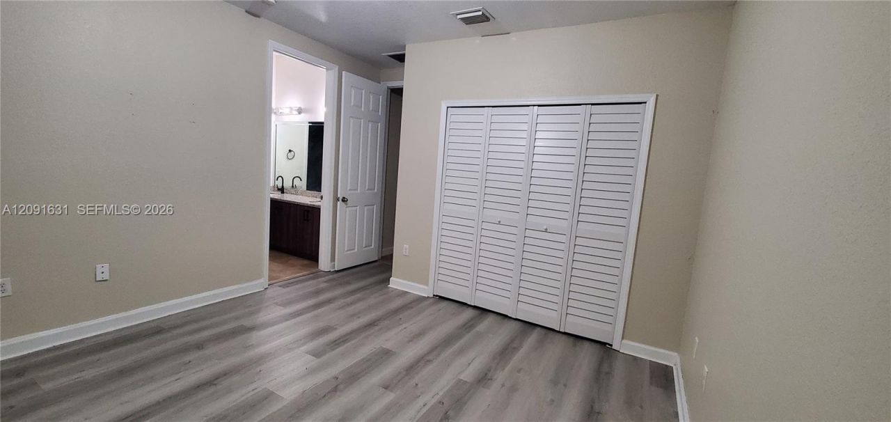 12965 SW 197th St , Miami, FL 33177 Photo