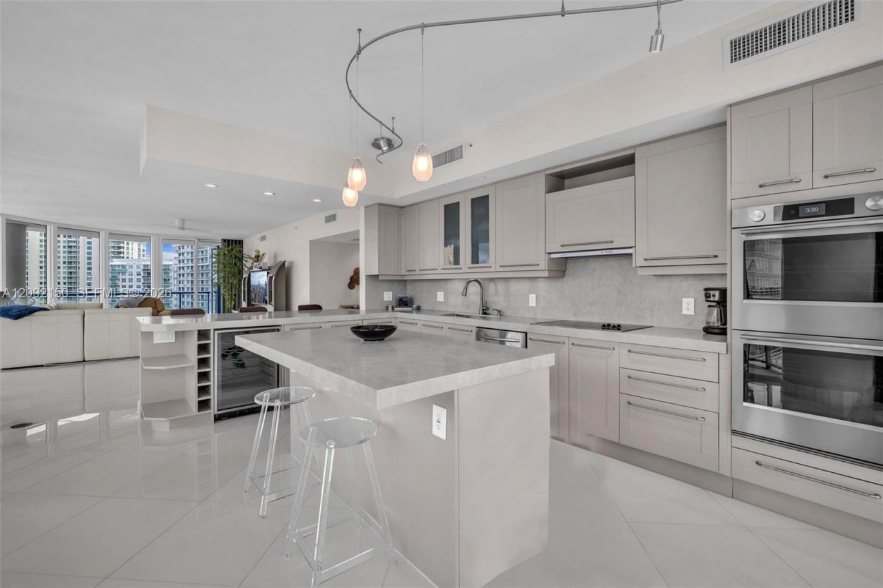 333 Las Olas Way , Unit 2807, Fort Lauderdale, FL 33301 Photo