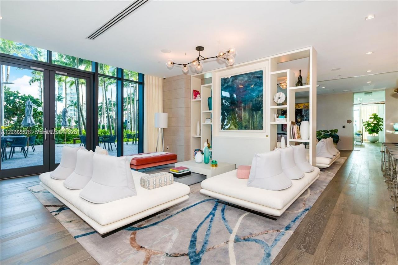 650 NE 32nd St , Unit 4105, Miami, FL 33137 Photo