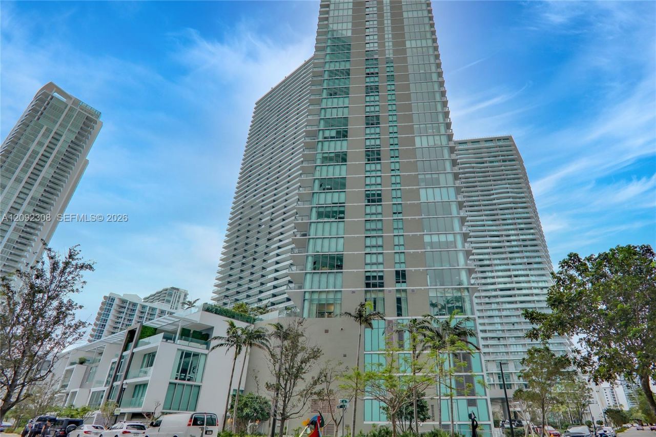 650 NE 32nd St , Unit 4105, Miami, FL 33137 Photo
