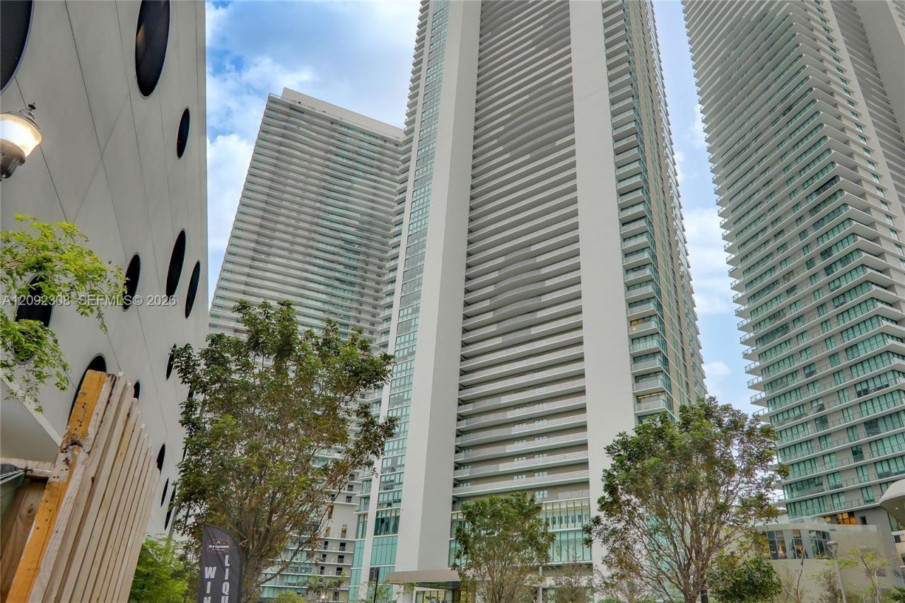 650 NE 32nd St , Unit 4105, Miami, FL 33137 Photo