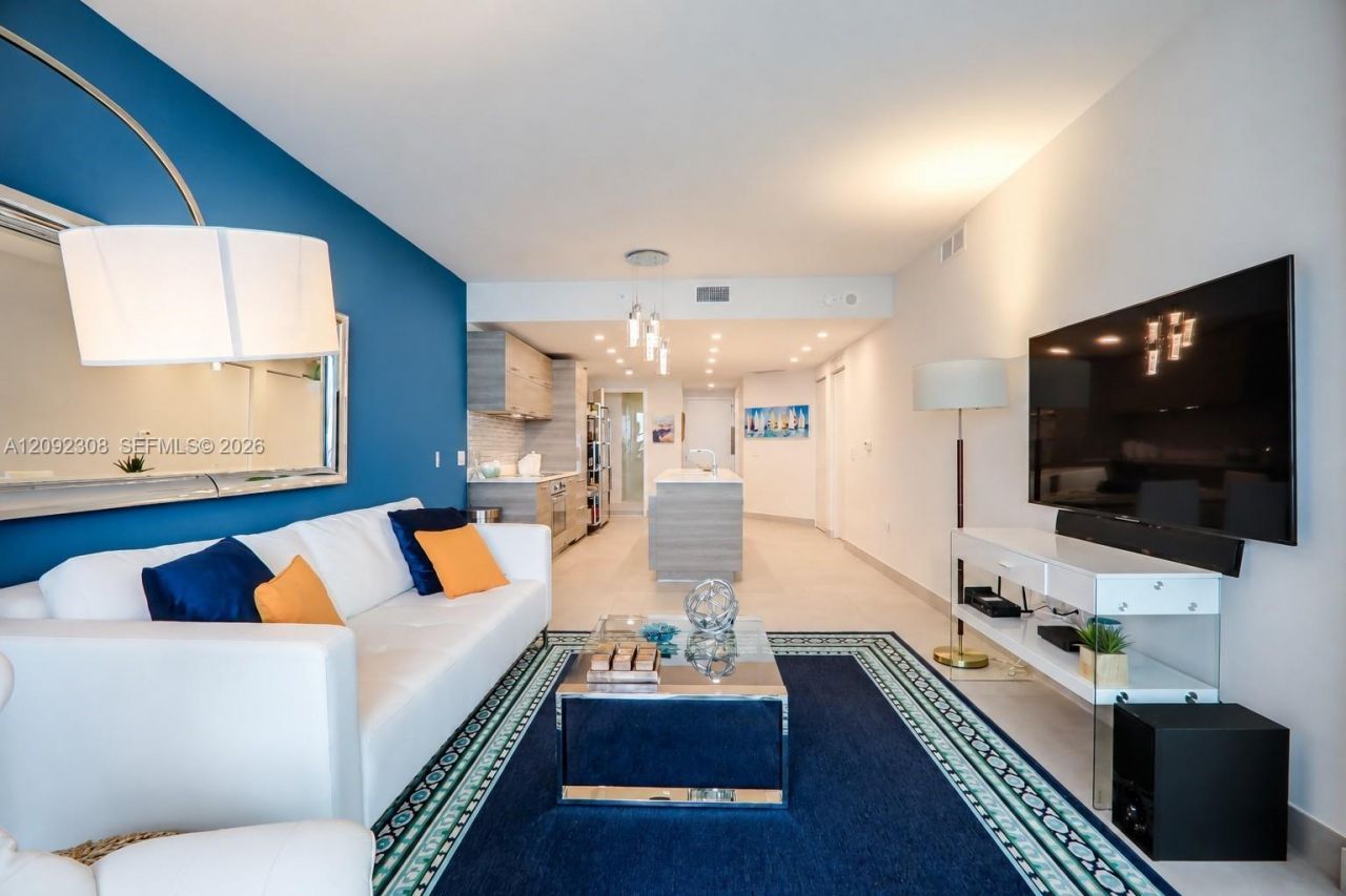 650 NE 32nd St , Unit 4105, Miami, FL 33137 Photo