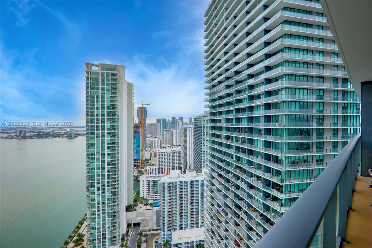 650 NE 32nd St , Unit 4105, Miami, FL 33137 Photo
