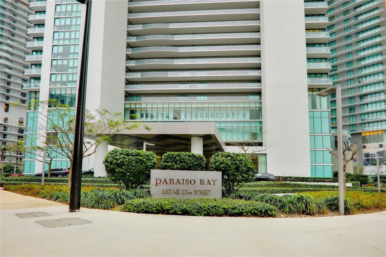 650 NE 32nd St , Unit 4105, Miami, FL 33137 Photo