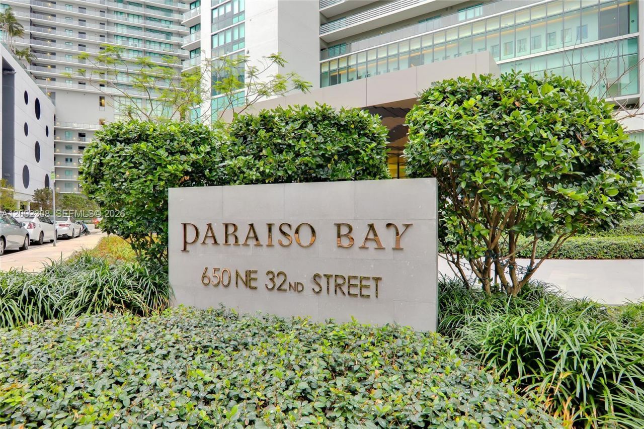 650 NE 32nd St , Unit 4105, Miami, FL 33137 Photo