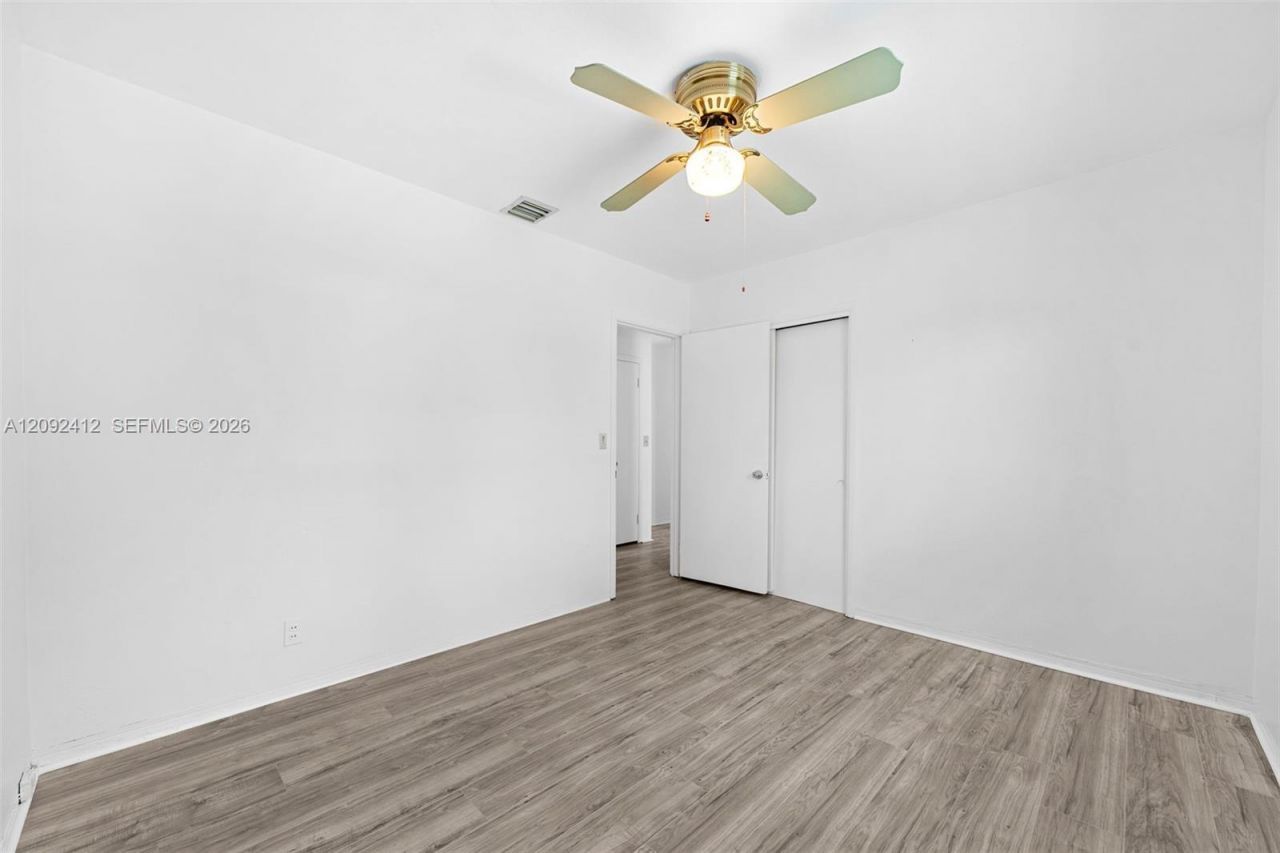 5630 Sheridan St , Hollywood, FL 33021 Photo