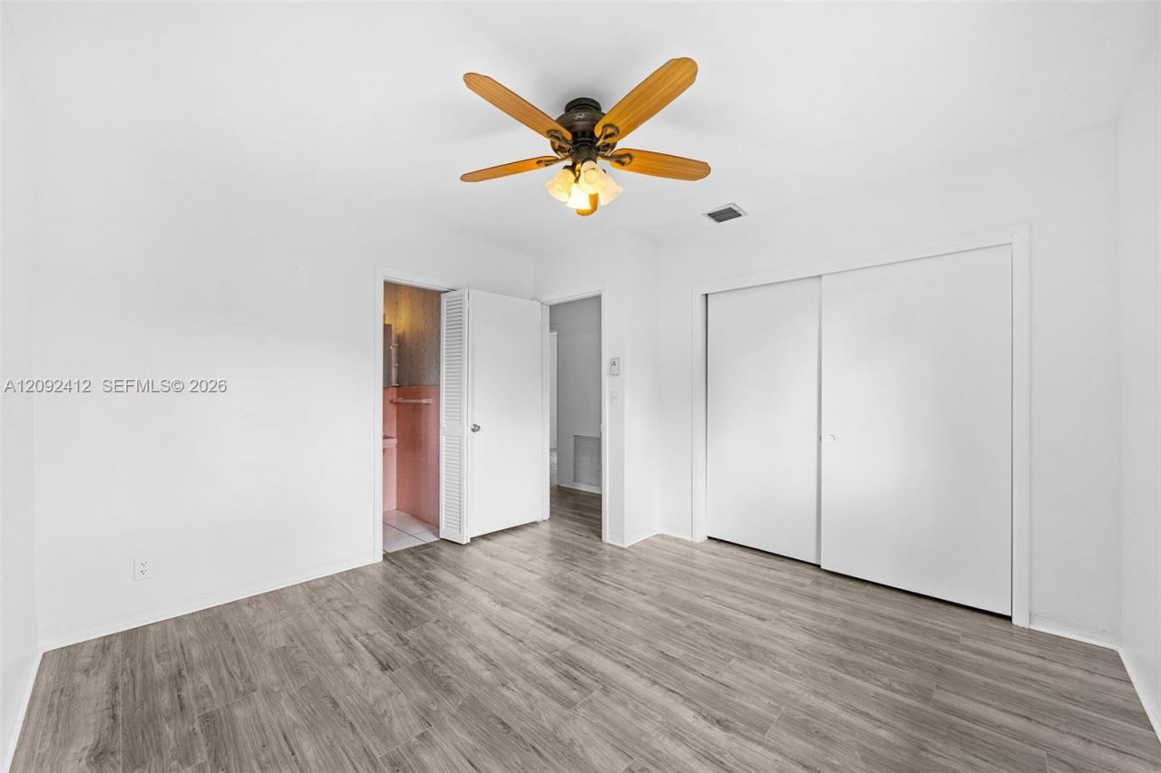 5630 Sheridan St , Hollywood, FL 33021 Photo