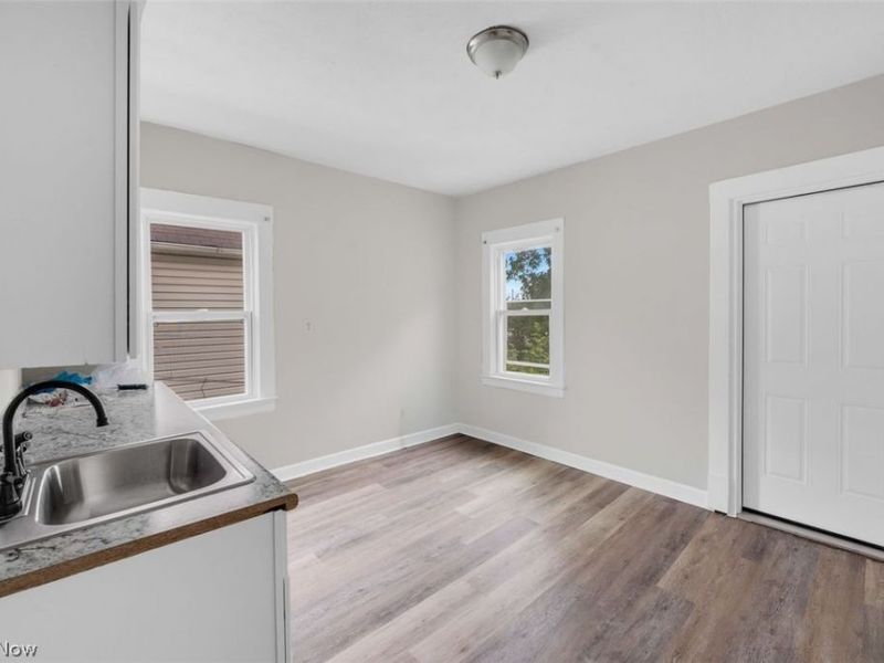 13201 Southview Avenue, Cleveland, OH 44120 Photo 17