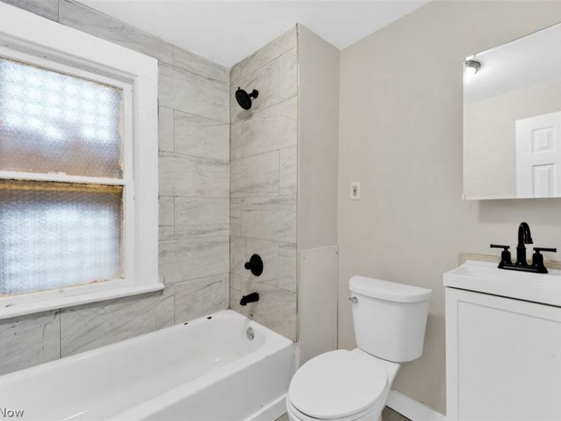13201 Southview Avenue, Cleveland, OH 44120 Photo 6