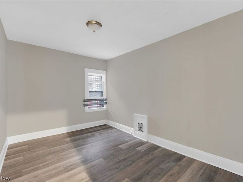 13201 Southview Avenue, Cleveland, OH 44120 Photo 9