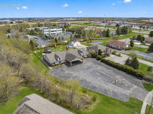 1701 Vogt DRIVE, West Bend, WI 53095
