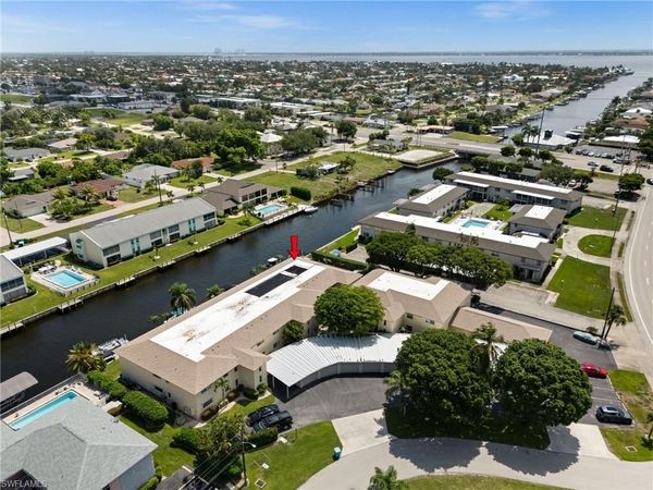 1345 SE 40th TER , Unit 2E, CAPE CORAL, FL 33904