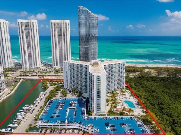 100 Bayview Dr , Unit 1908, Sunny Isles Beach, FL 33160