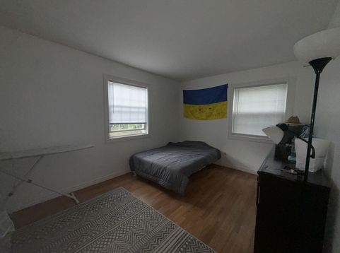 Main Photo