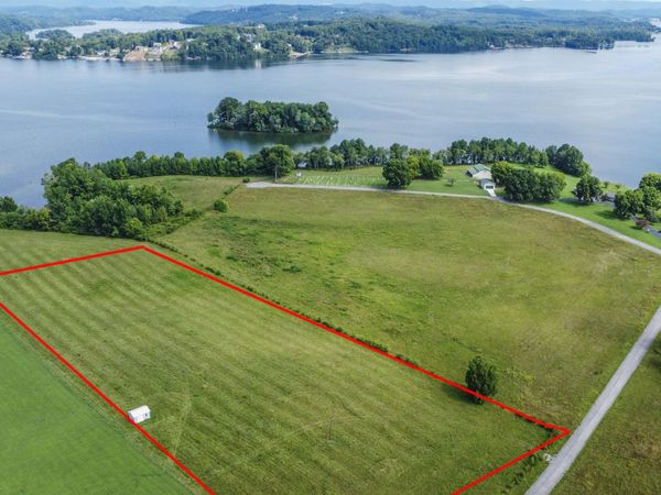 Browns Peninsula Tract 8 , Kingston, TN 37763
