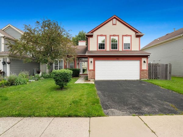 2041 Clarewood Lane , Unit 2041, Mundelein, IL 60060
