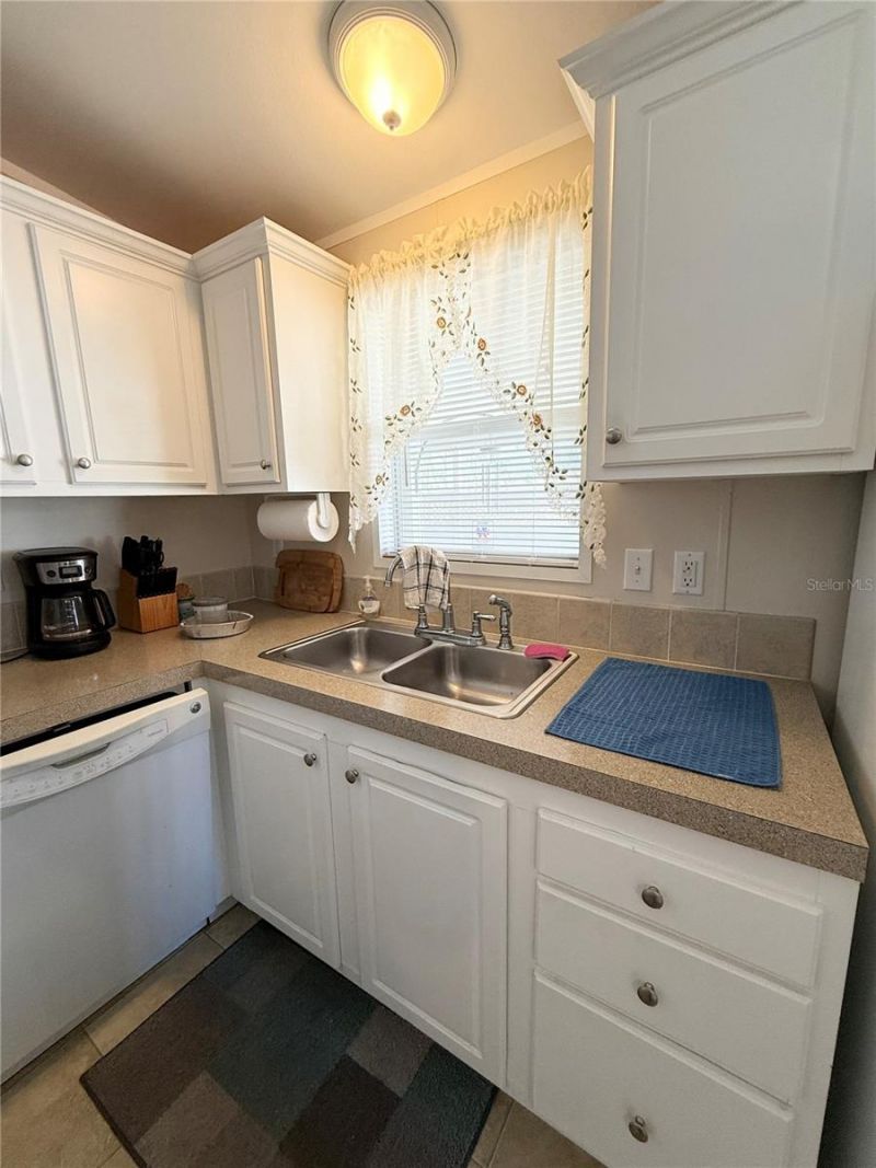 6904 Cortez Road W, Unit 10, Bradenton, FL 34210 Photo