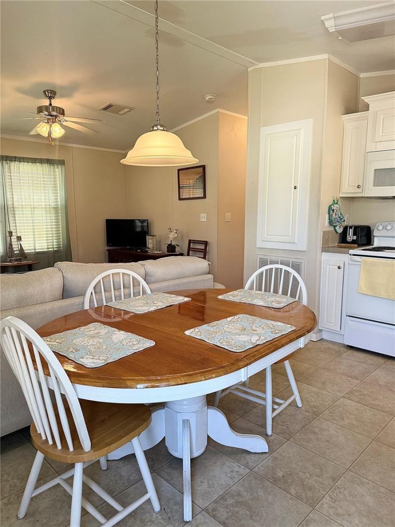6904 Cortez Road W, Unit 10, Bradenton, FL 34210 Photo