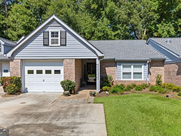 14 Dover Trail, Peachtree City, GA 30269