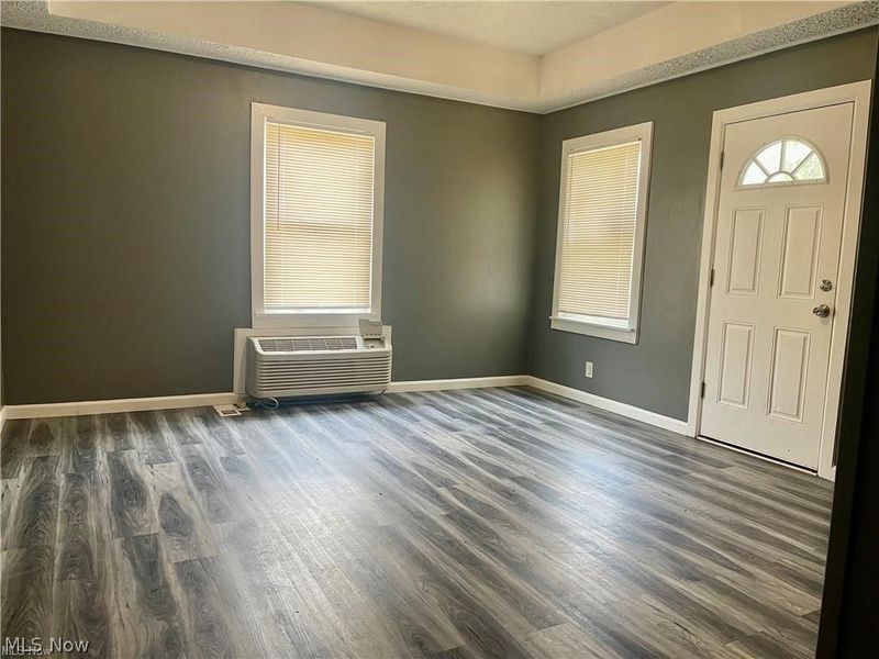 728 S 9th Street, Cambridge, OH 43725 Photo 3