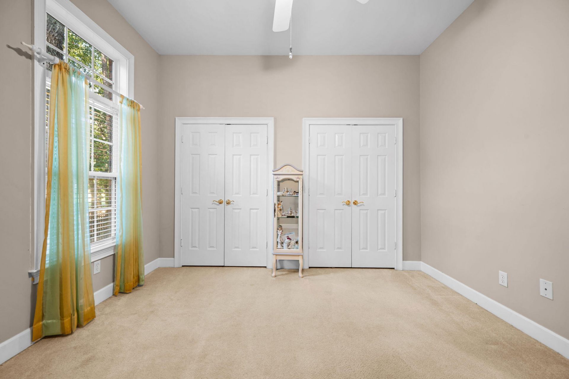 4412 Wild Thicket Lane Photo 38