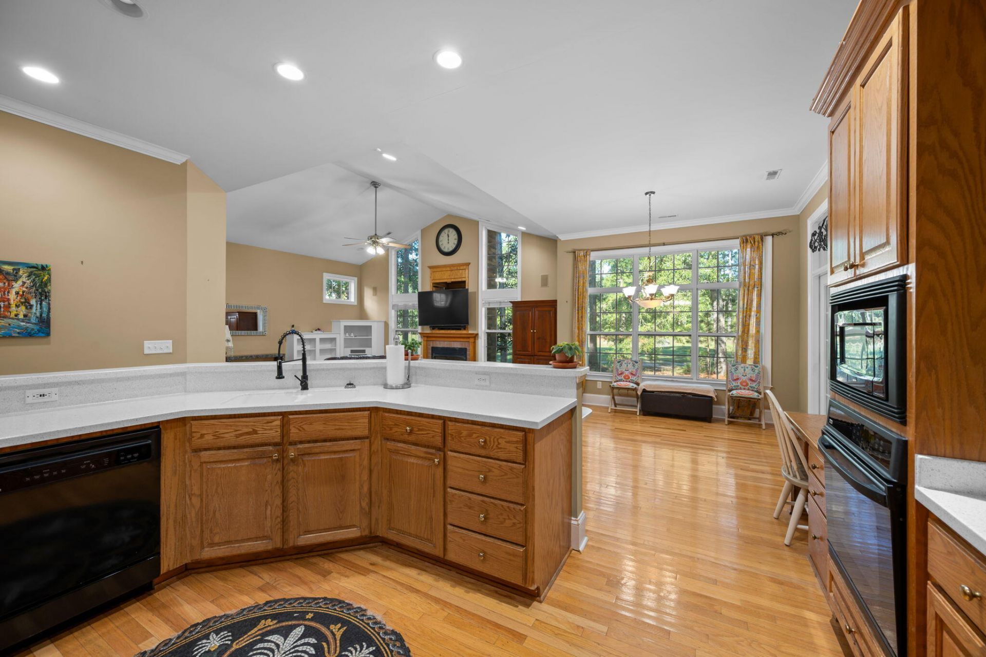 4412 Wild Thicket Lane Photo 42