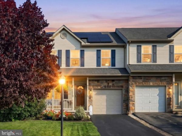 243 MAPLE DRIVE , HANOVER, PA 17331