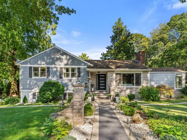 12 Longspur Road, Yonkers, NY 10701