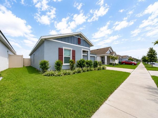 688 SAND PINE LN , HAINES CITY, FL 33844