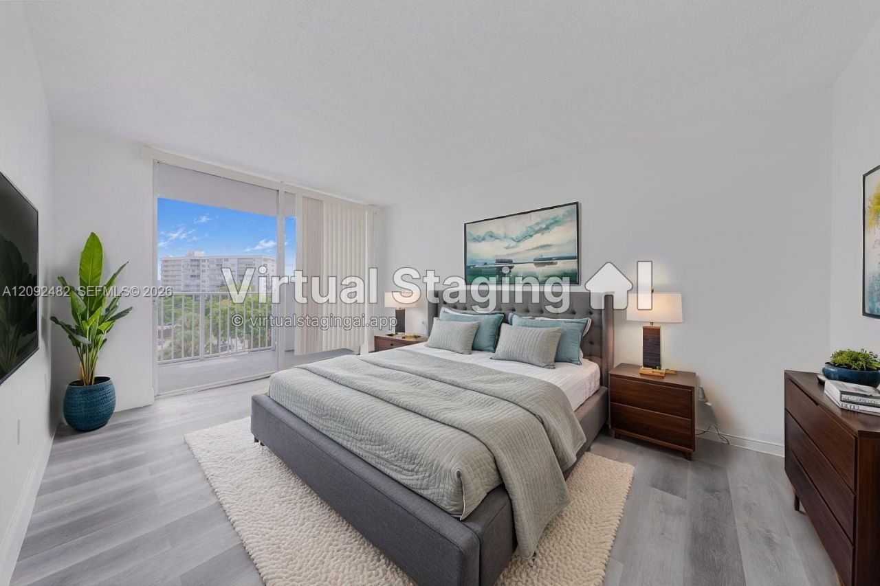 1300 NE Miami Gardens Dr, Unit 512E, Miami, FL 33179 Photo