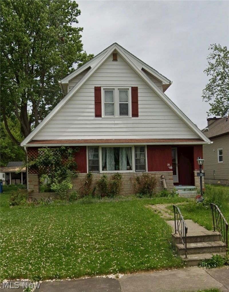 35 Washington Avenue, Niles, OH 44446 Main Photo