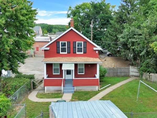 100 Caton Lane, Springfield, MA 01151