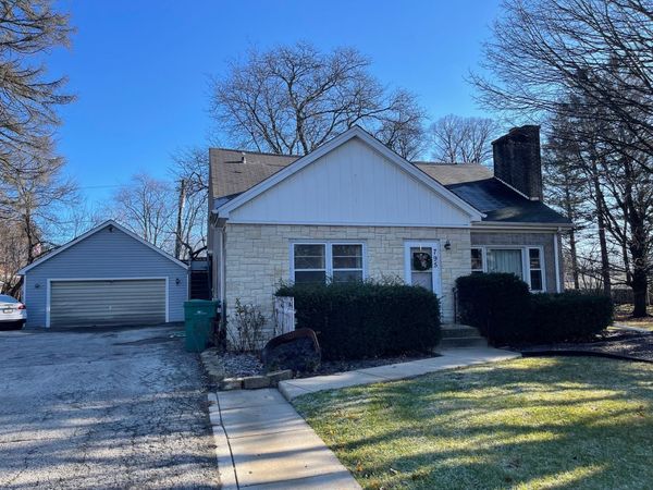 795 Estes Street , Unit 1, Gurnee, IL 60031