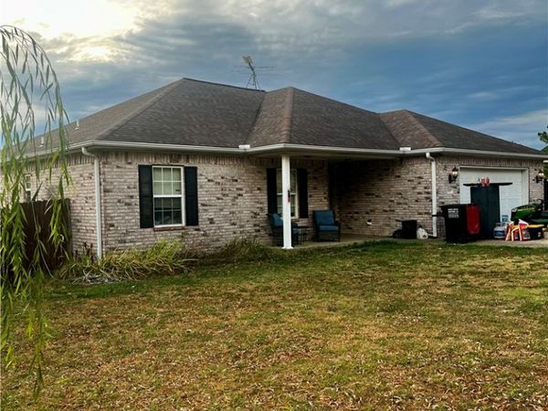 8425 Glory Drive , Bentonville, AR 72713