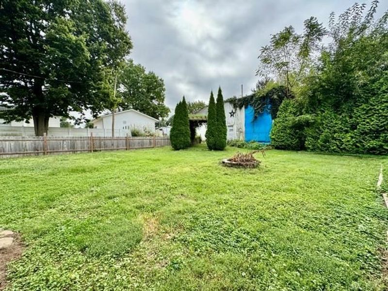 207 W Monument Street, Pleasant Hill, OH 45359 Photo 9