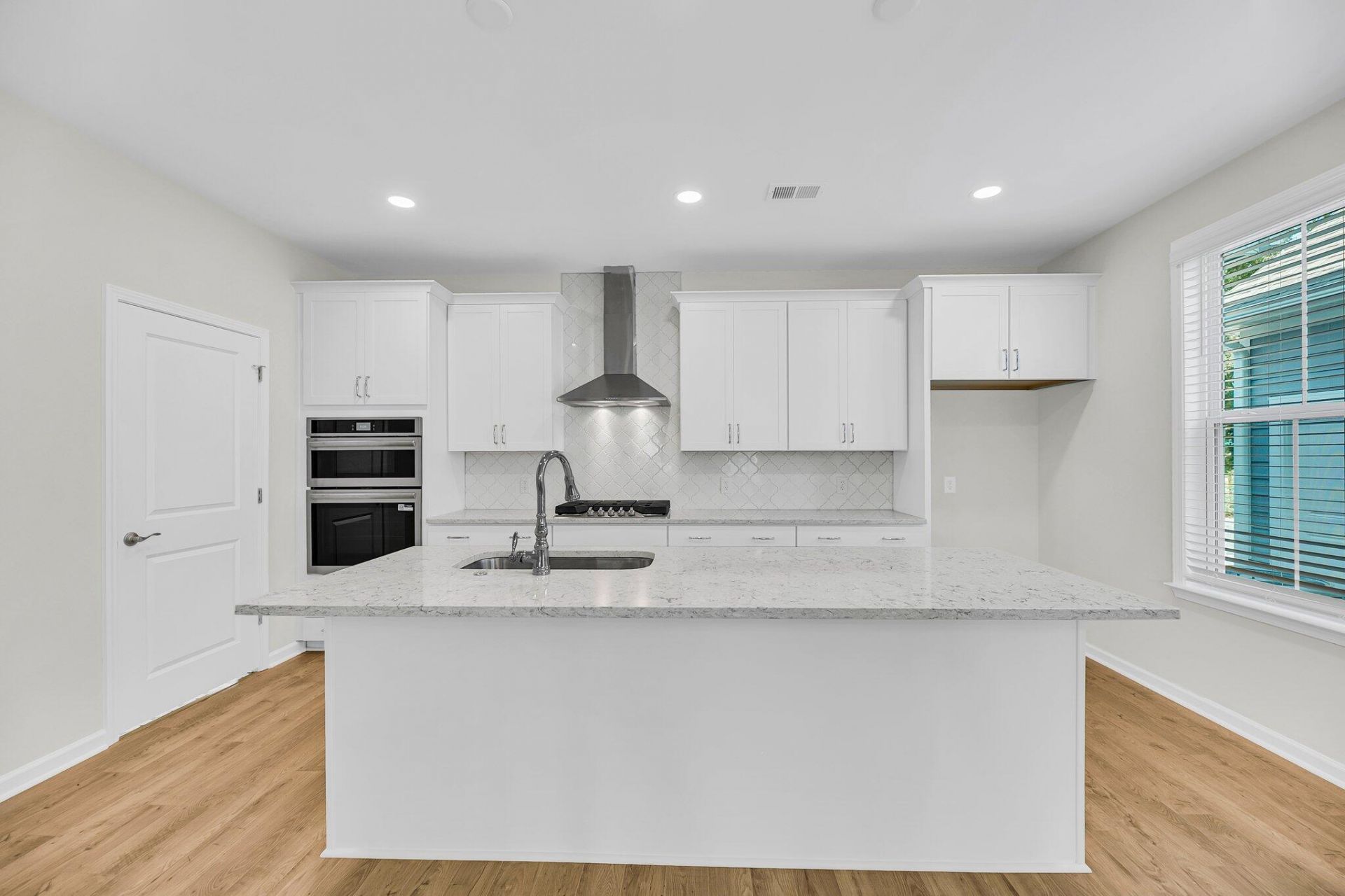 1122 Burkets Bend Lane Photo 13