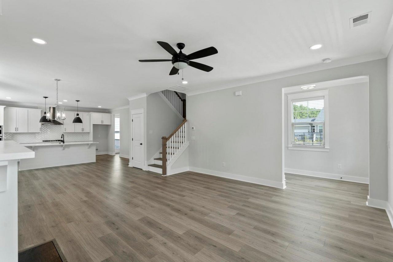 1122 Burkets Bend Lane Photo 4