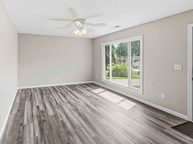 72 Chickasaw Drive, New Miami, OH 45013 Photo 7