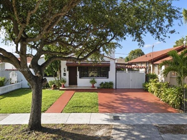2232 SW 13th St, Miami, FL 33145