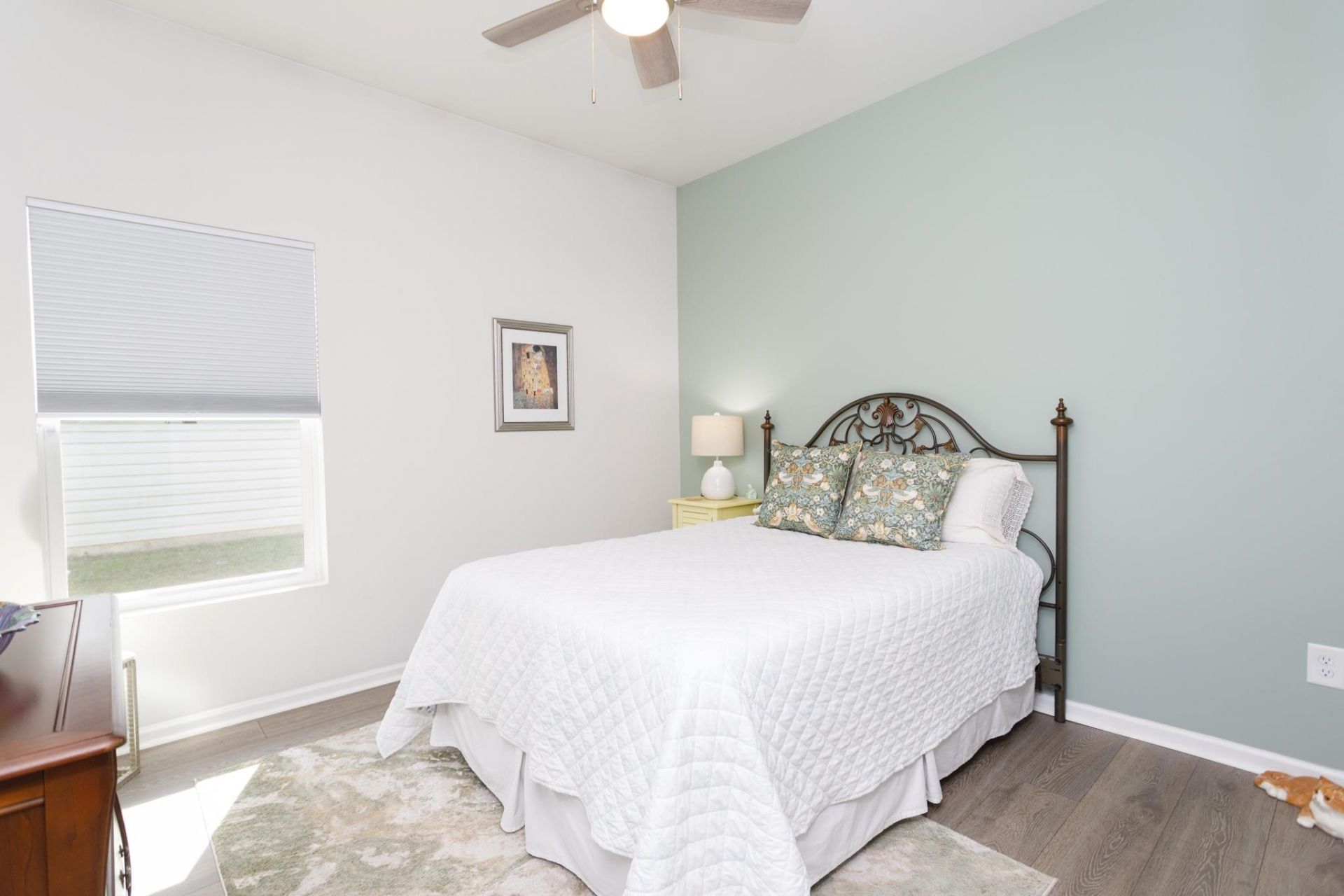 623 Watercliff Dr. Photo 10