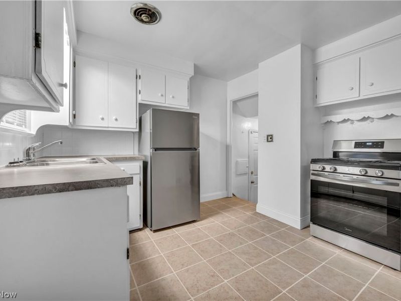 4625 E 88th Street, Garfield Heights, OH 44125 Photo 17