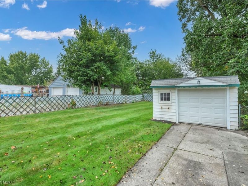 4625 E 88th Street, Garfield Heights, OH 44125 Photo 25
