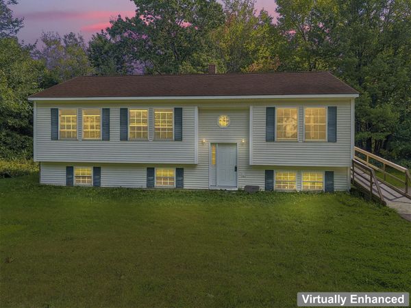 32 Cottle Road , Oakland, ME 04963