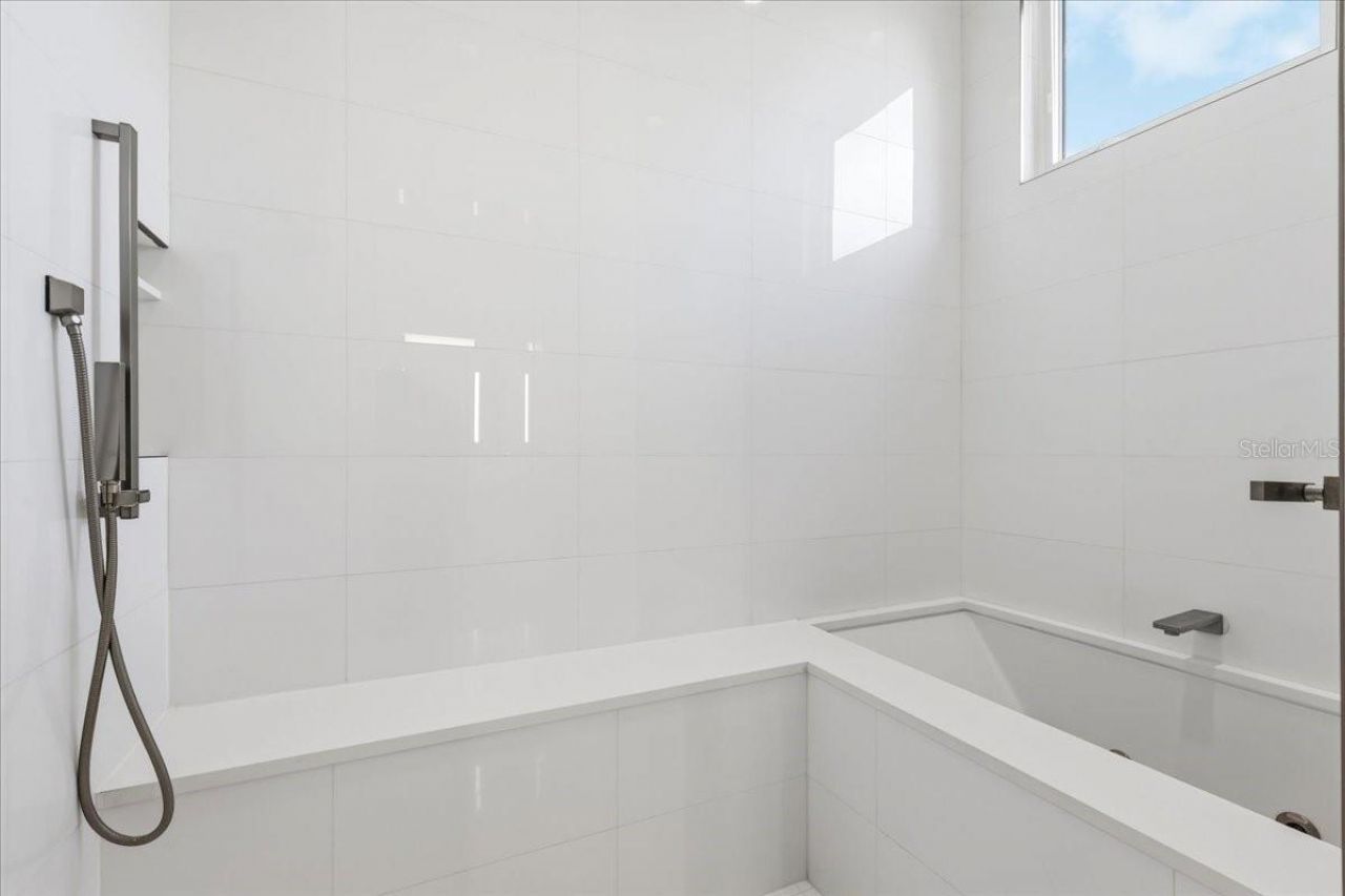 9320 Cypress Cove Drive, Orlando, FL 32819 Photo