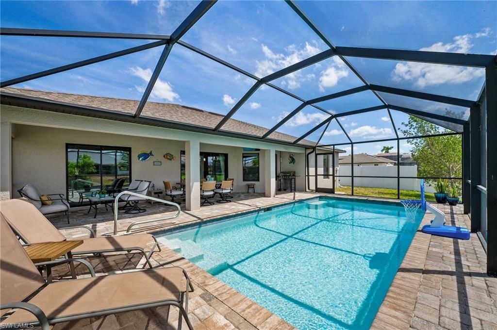 534 SE 1st Ter, Cape Coral, FL 33990 Photo