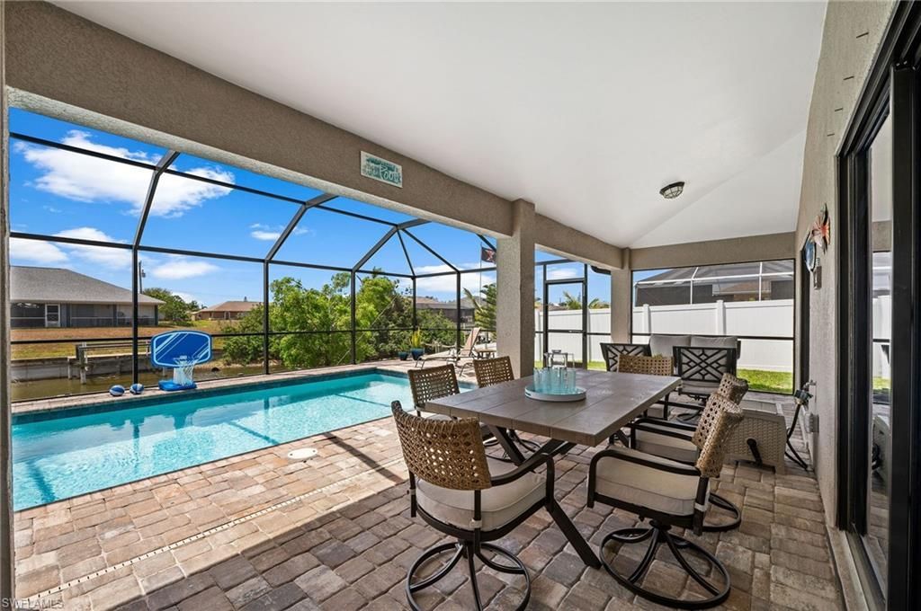 534 SE 1st Ter, Cape Coral, FL 33990 Photo