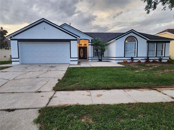 2883 PICADILLY CIRCLE , KISSIMMEE, FL 34747