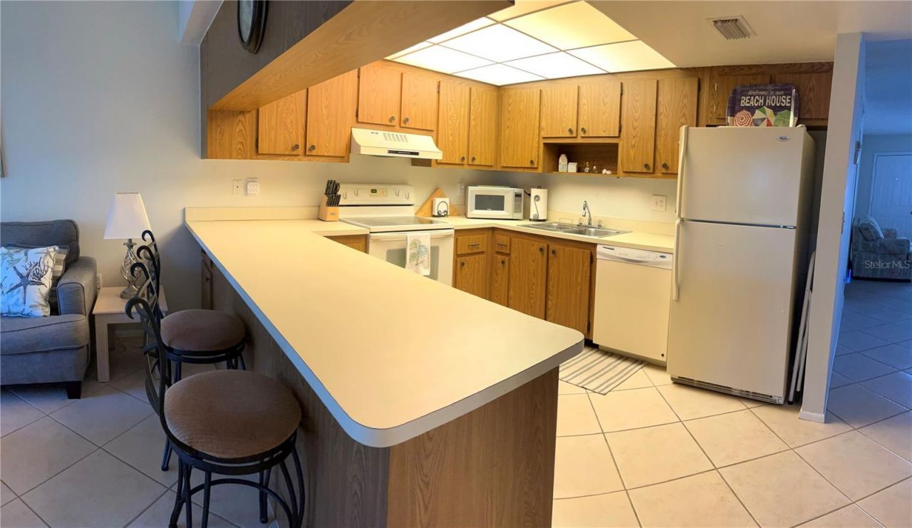 305 30th Avenue W, Unit A312, Bradenton, FL 34205 Photo