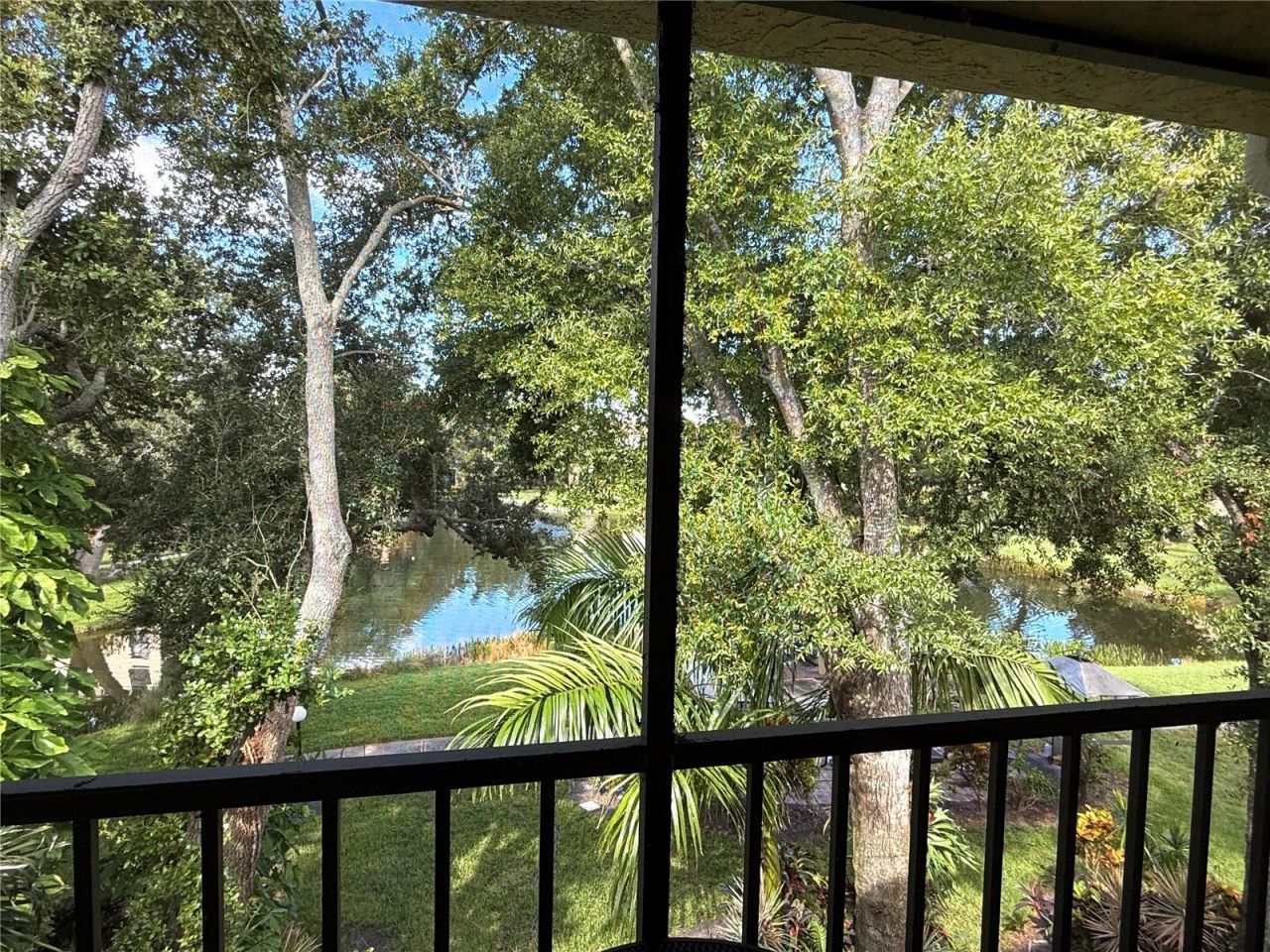 305 30th Avenue W, Unit A312, Bradenton, FL 34205 Photo